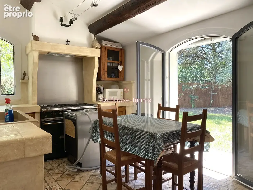 Maison 103 m² à Saintes-Maries-De-La-Mer  - photo 4