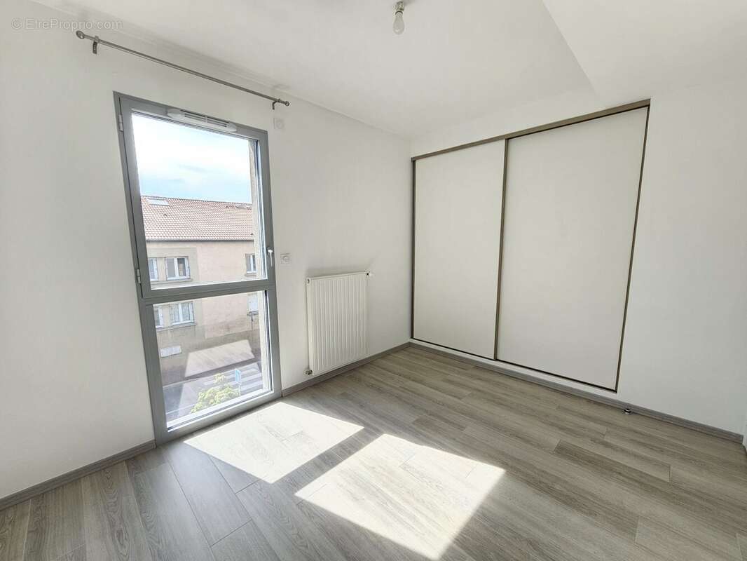 Appartement à L'ETRAT