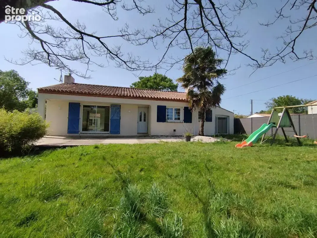Maison à FROIDFOND