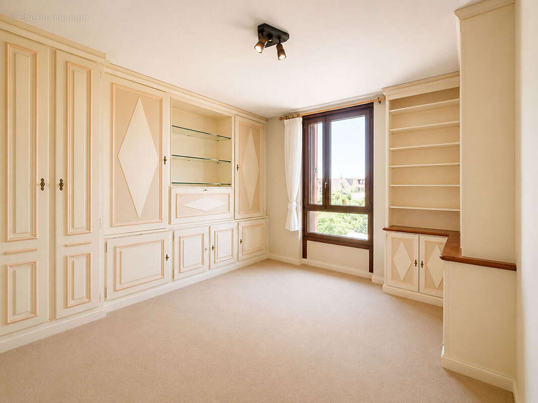 Appartement à ROMAINVILLE