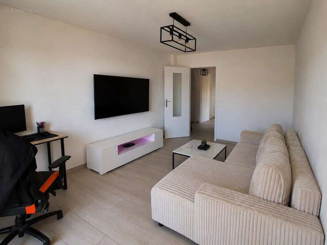 Vente Appartement Le luc(83340) 155 000ï¿œ - photo 2