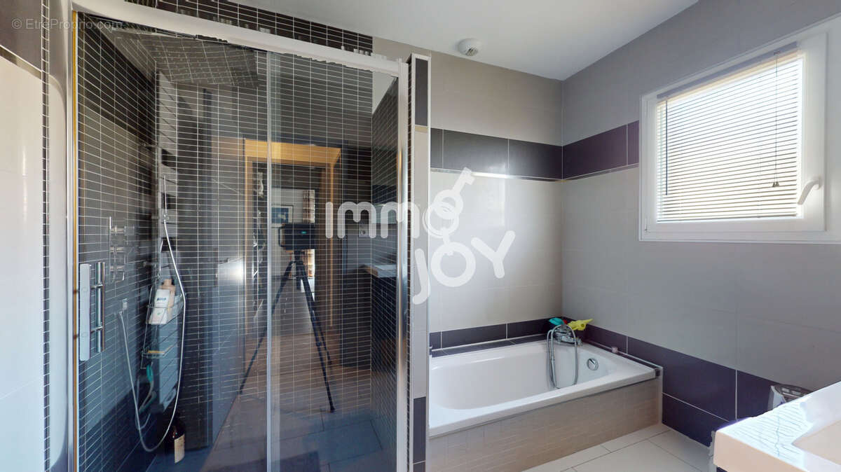 Villa d'exception 4 pièces 134 m2 - piscine, double garage - Muret - photo 13