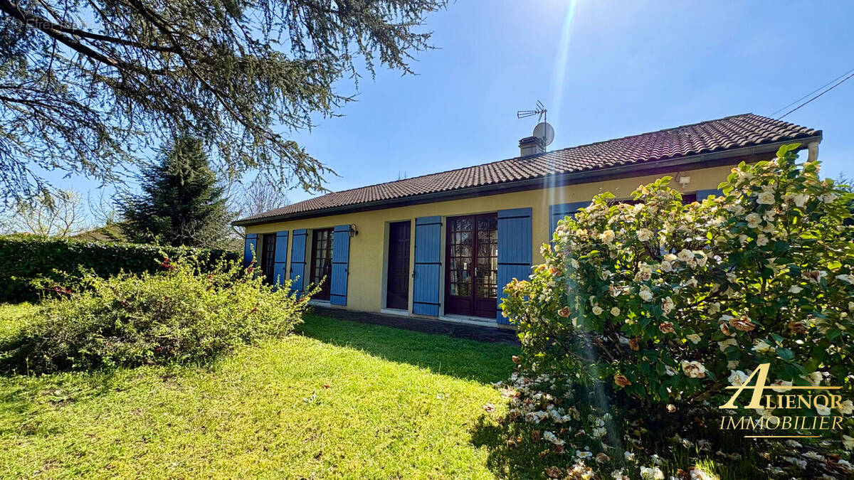 Maison à SAINT-LEON-SUR-L'ISLE