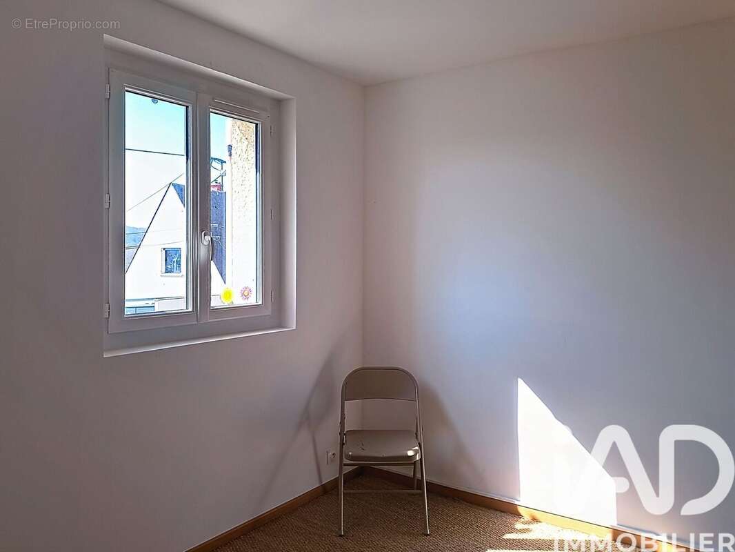 Photo 8 - Maison à NOGENT-L'ARTAUD