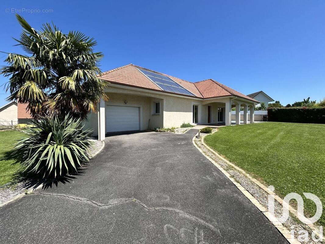 Photo 1 - Maison à SAINT-CASTIN