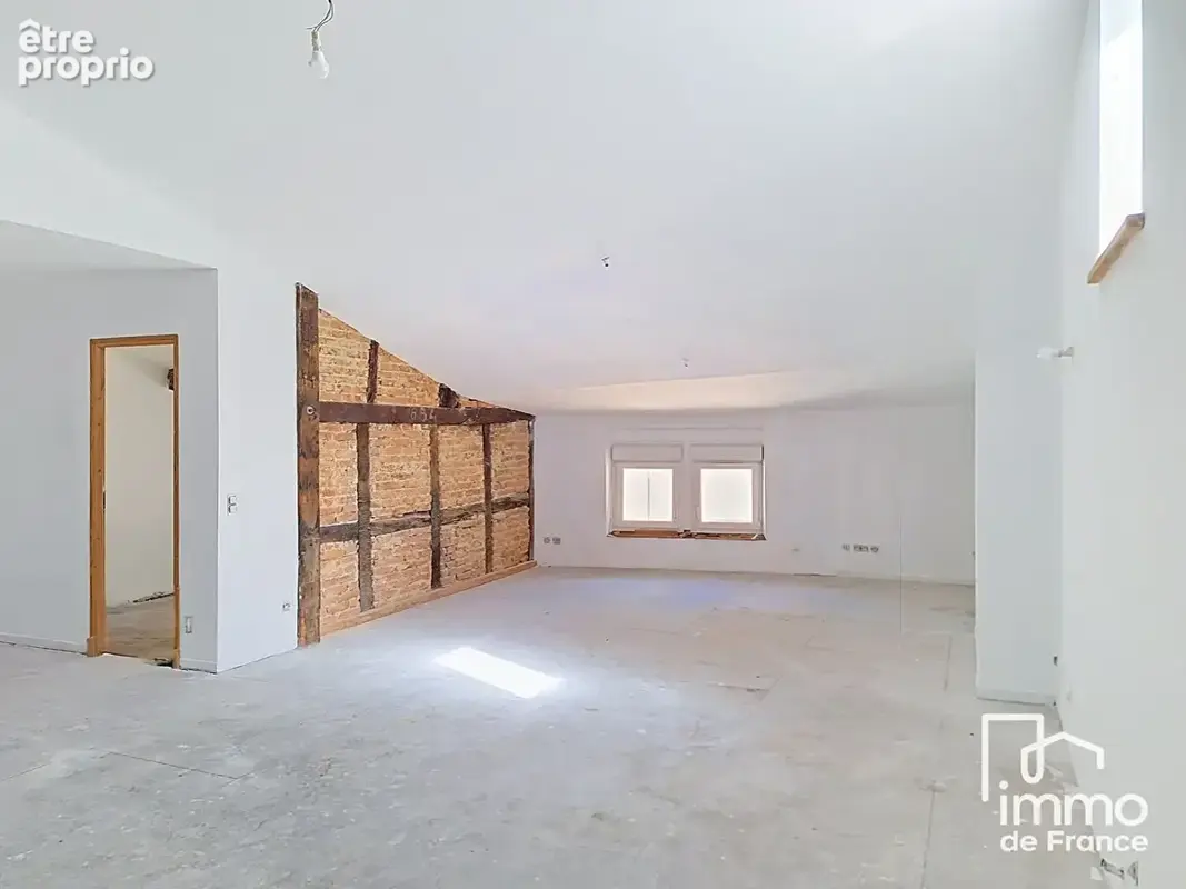 BOURG-EN-BRESSE Centre - Appartement de 137 m² à personnaliser - photo 6