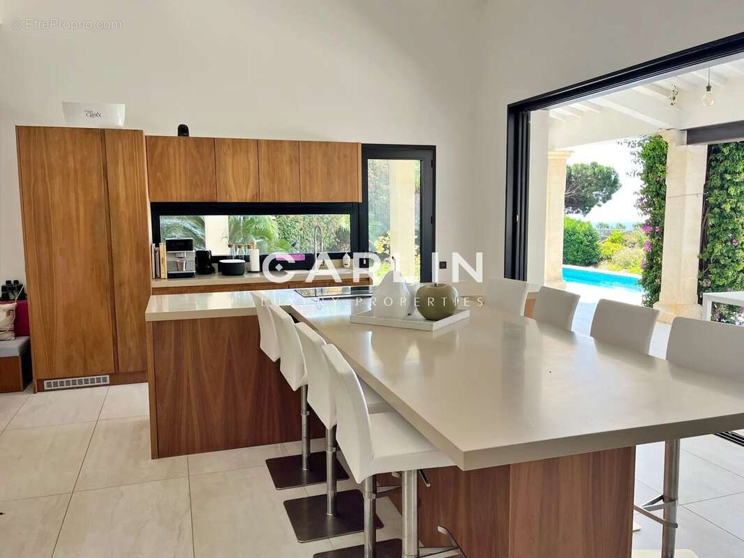 Villa 4 chambres, vue mer, Gigaro - photo 5
