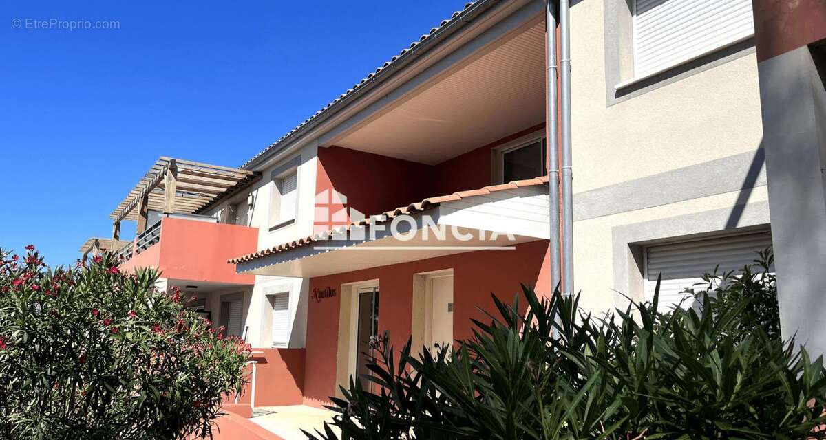 Appartement à LA LONDE-LES-MAURES