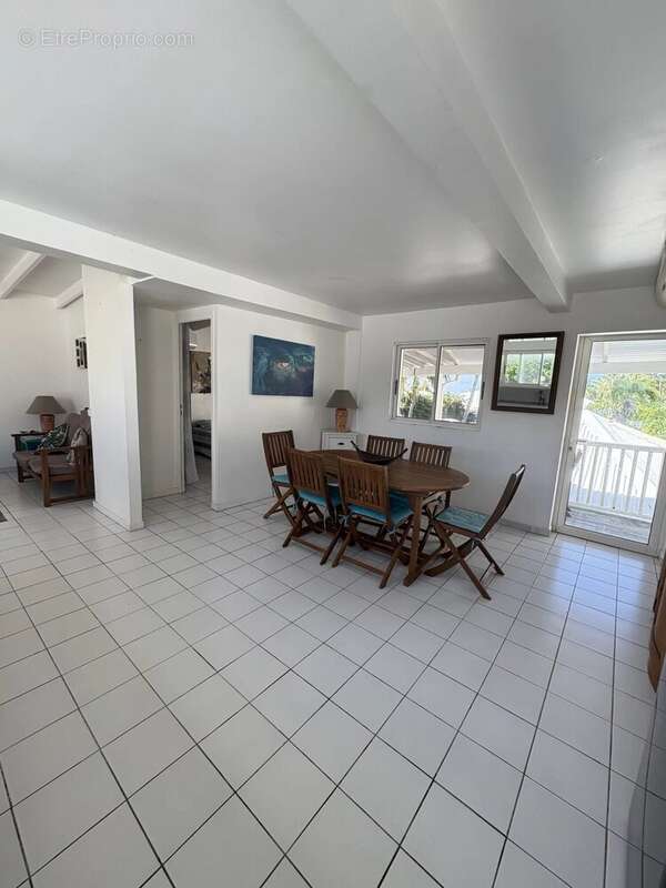 Appartement à LE GOSIER