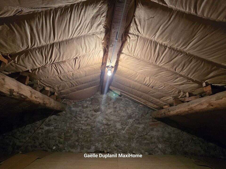 Maison à CHASPINHAC