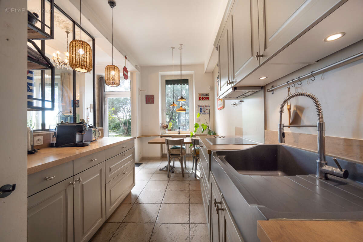 Maison à VILLENEUVE-LES-AVIGNON