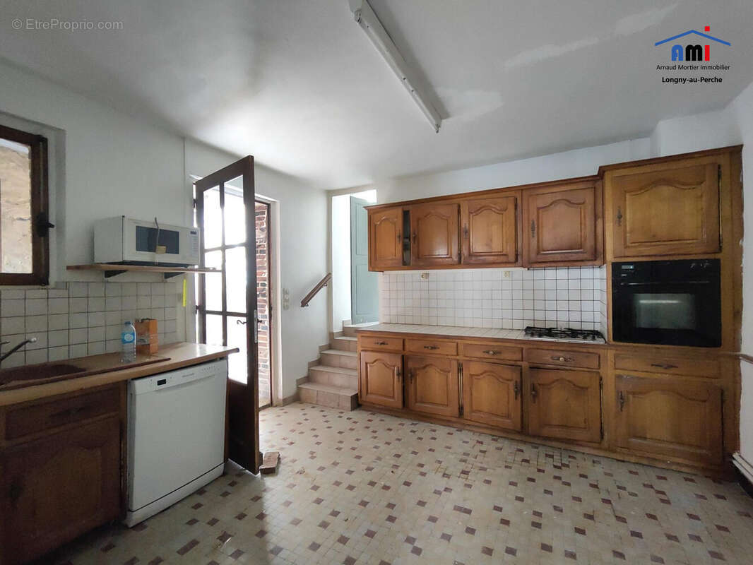 Maison à LONGNY-AU-PERCHE