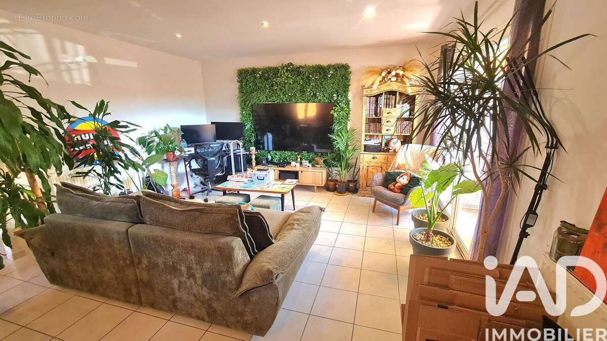 Photo 4 - Appartement à SAINT-MARTIN-DE-VALGALGUES