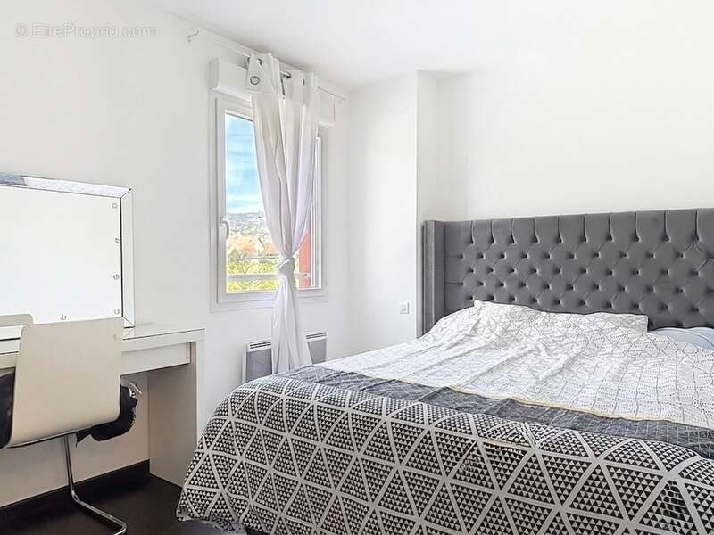 Appartement à CRANVES-SALES