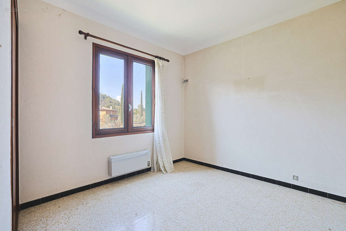 Maison à PIERREFEU-DU-VAR