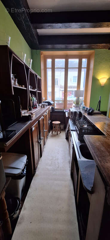 Commerce à SAINT-VALERIEN