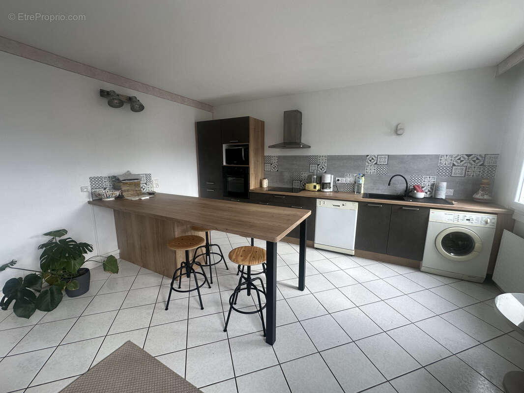 Appartement à SAINT-ETIENNE