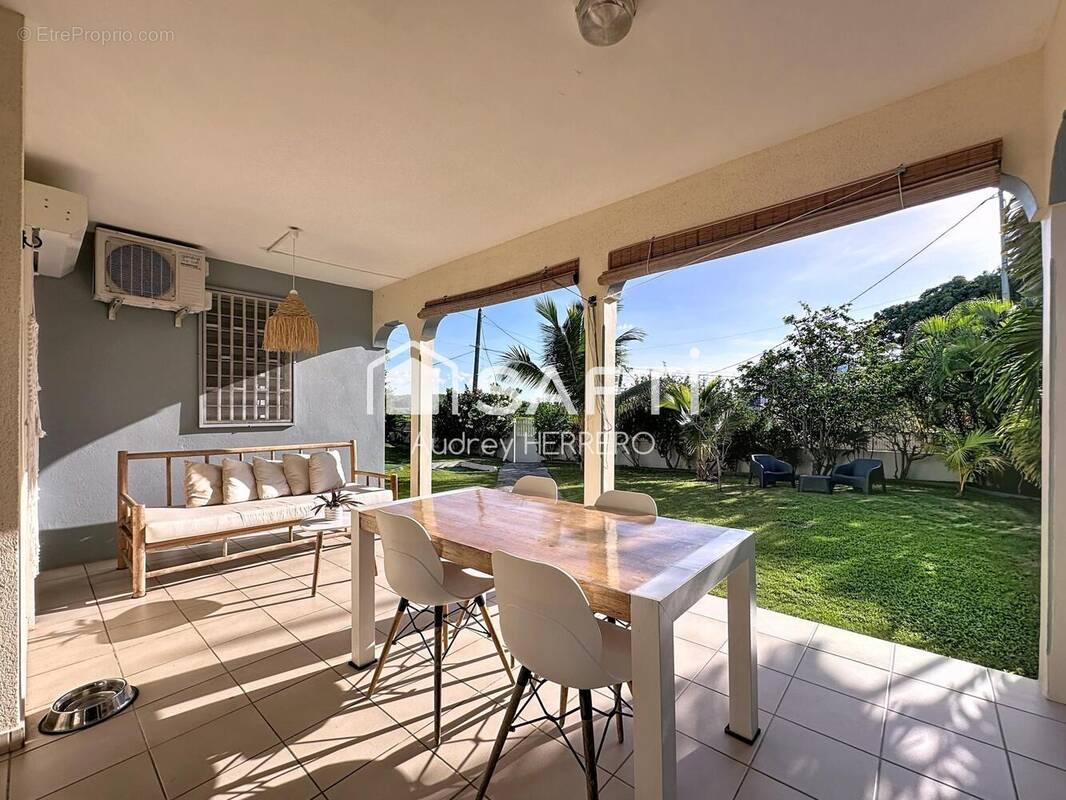 Photo 1 - Maison à PORT-LOUIS