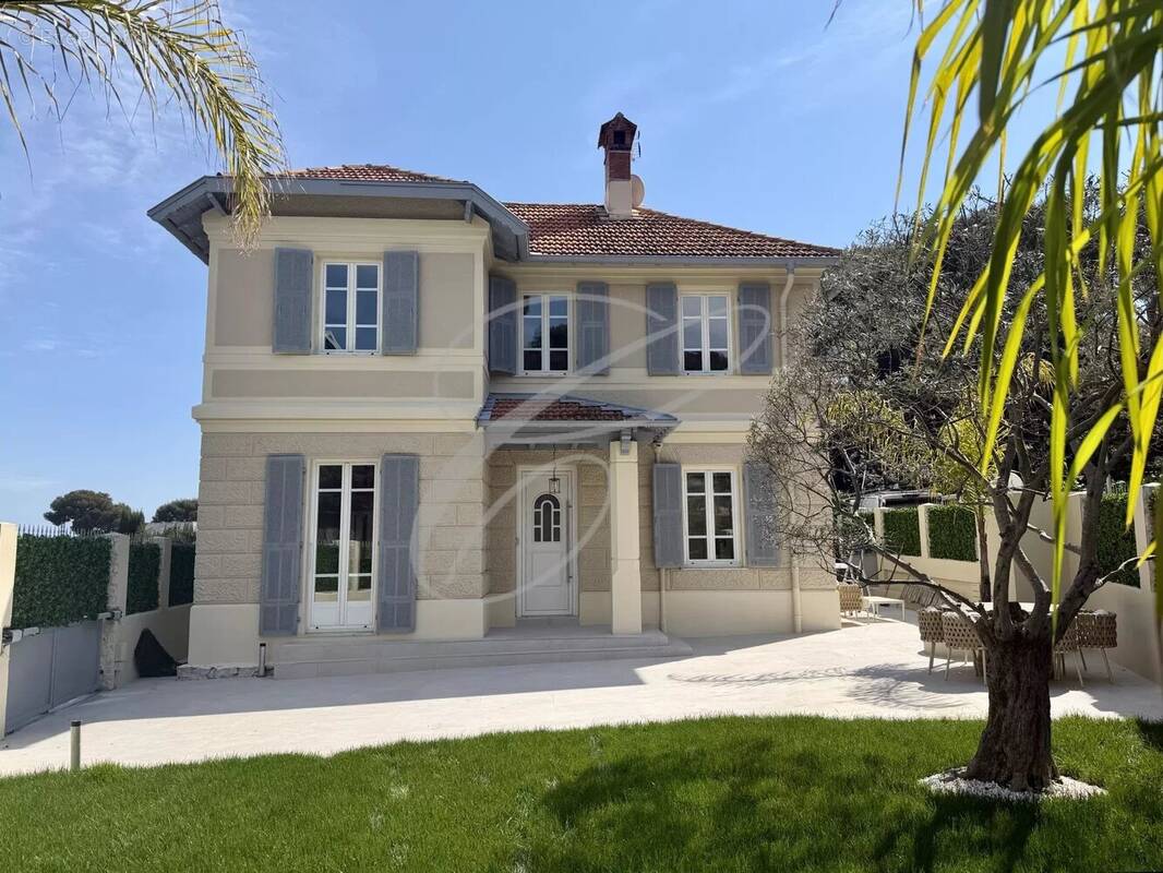 Maison à ROQUEBRUNE-CAP-MARTIN