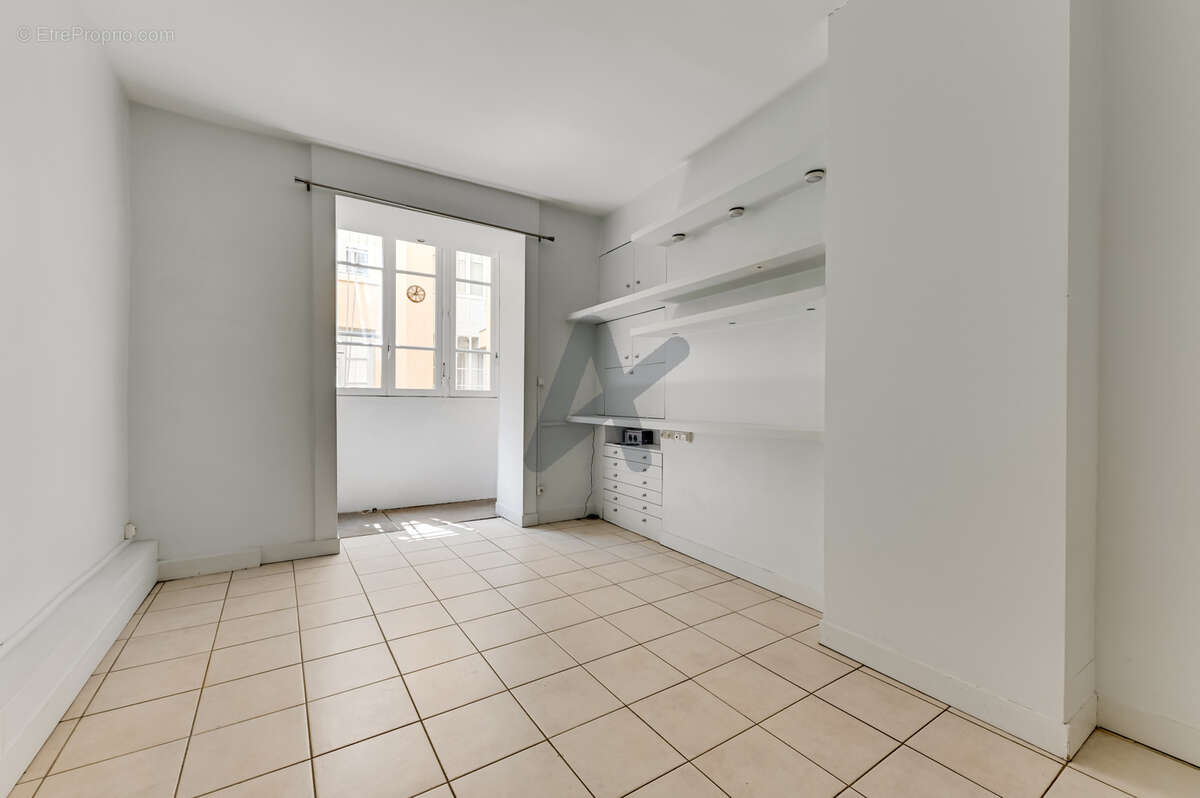 Exclusivité - Lyon 2 ème - rue Victor Hugo, appartement de 5 pièces et de 160 m2 - photo 15