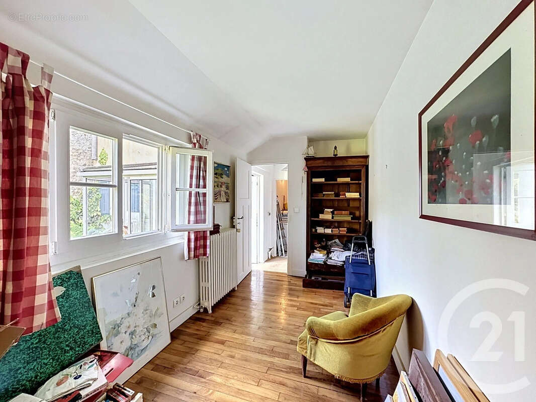 Appartement à FONTAINEBLEAU