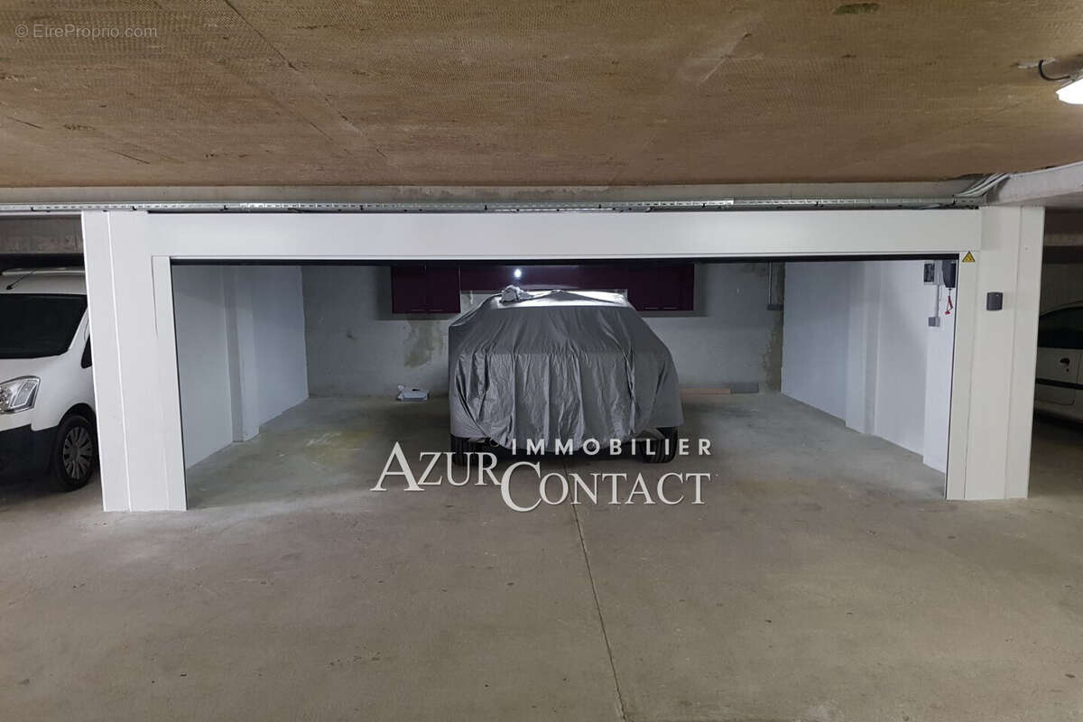 Appartement à MOUGINS