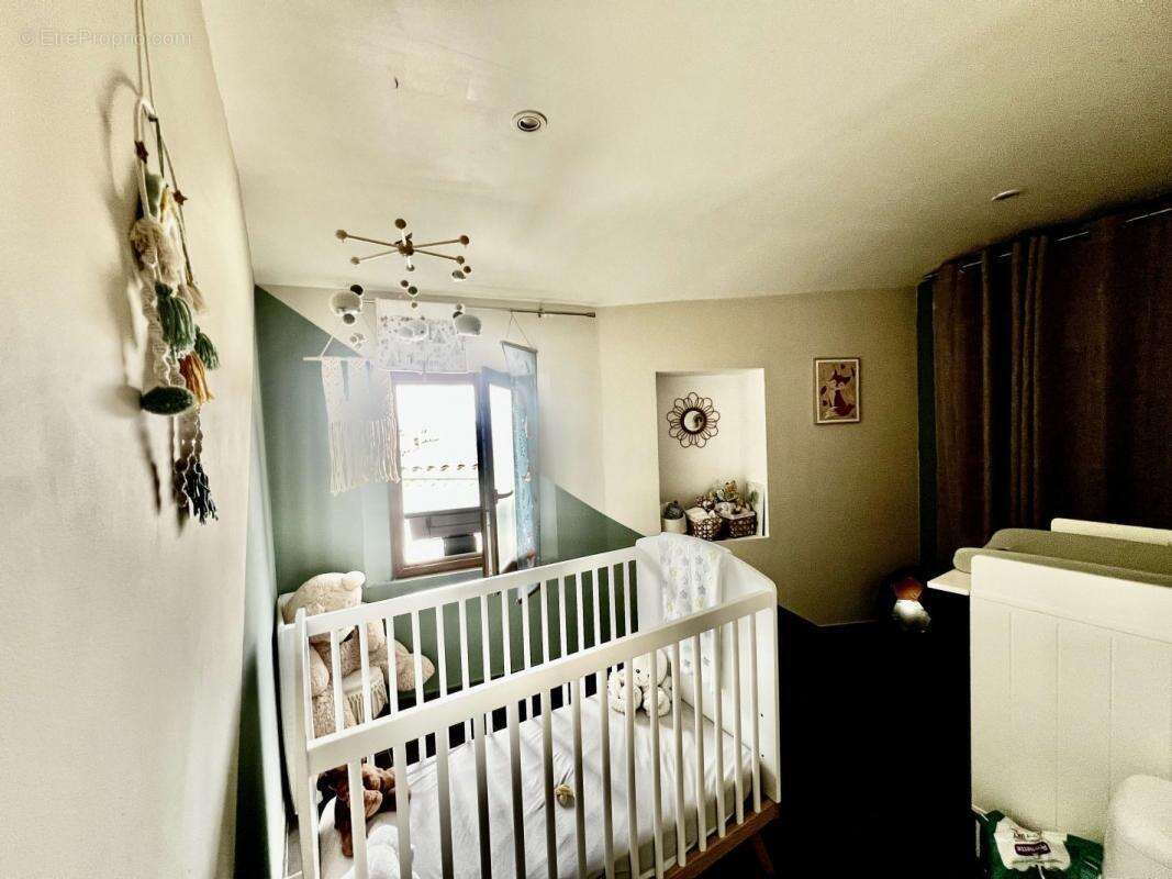 Maison à SAINT-GILLES