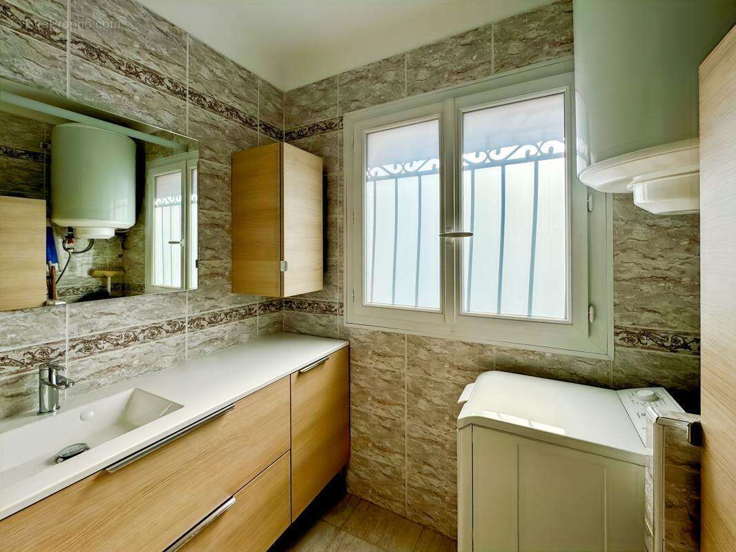 Maison à SAINT-RAPHAEL