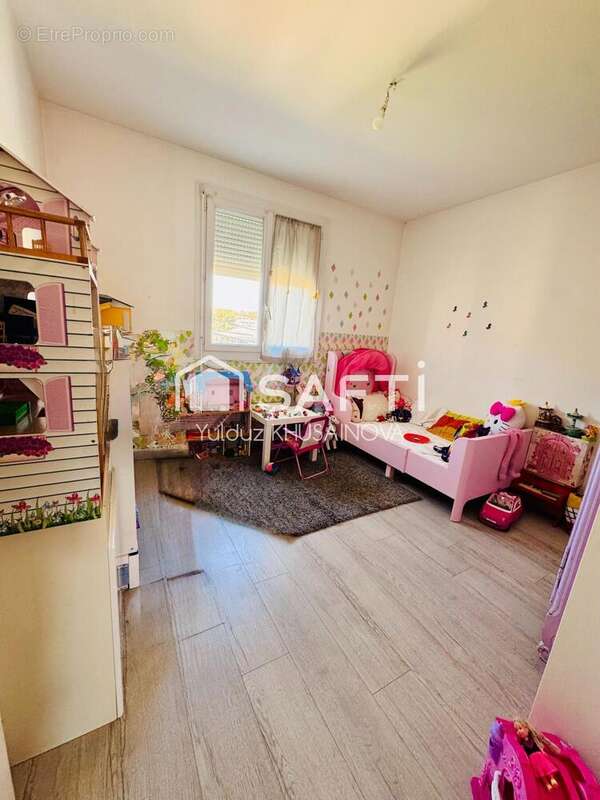 Photo 8 - Appartement à LA PENNE-SUR-HUVEAUNE