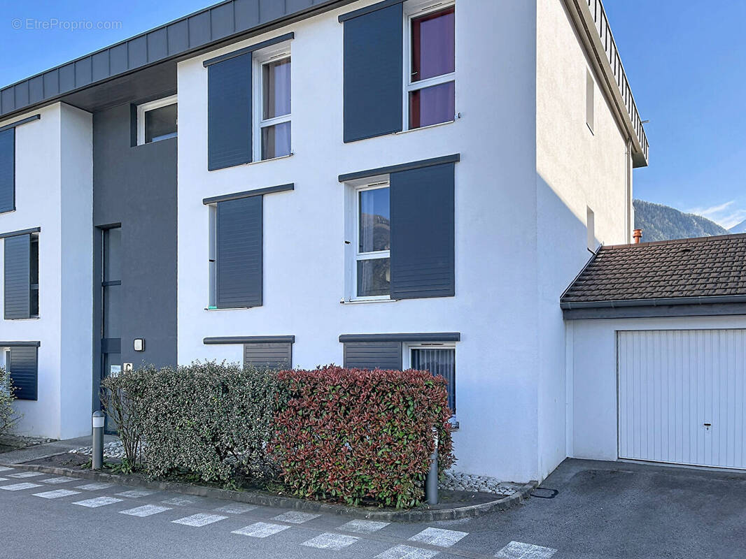 Appartement à SAINT-PIERRE-EN-FAUCIGNY