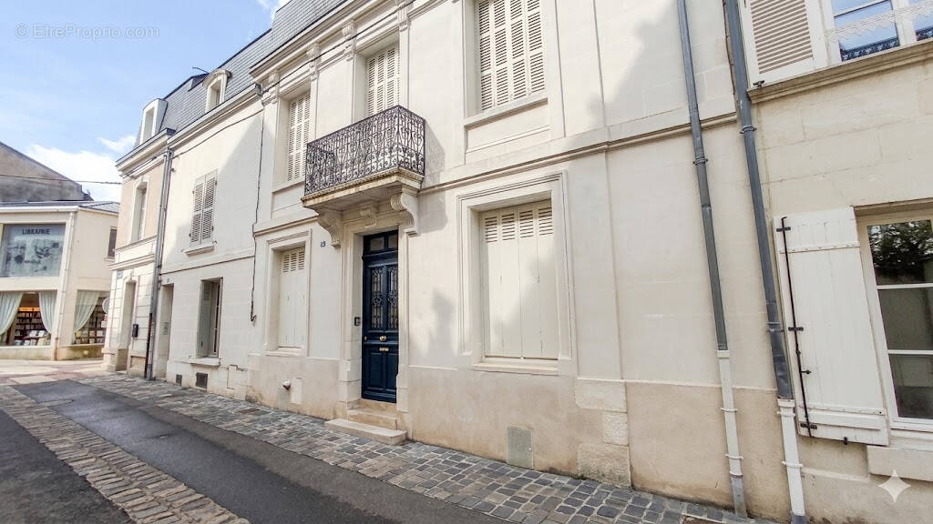 Maison à CHATELLERAULT