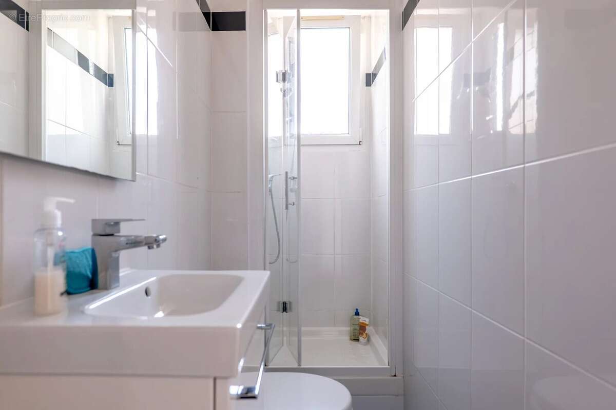 T2 de 33,69 m² – Suresnes - photo 18