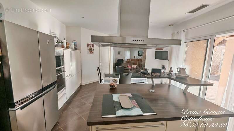 Maison à COURNONSEC