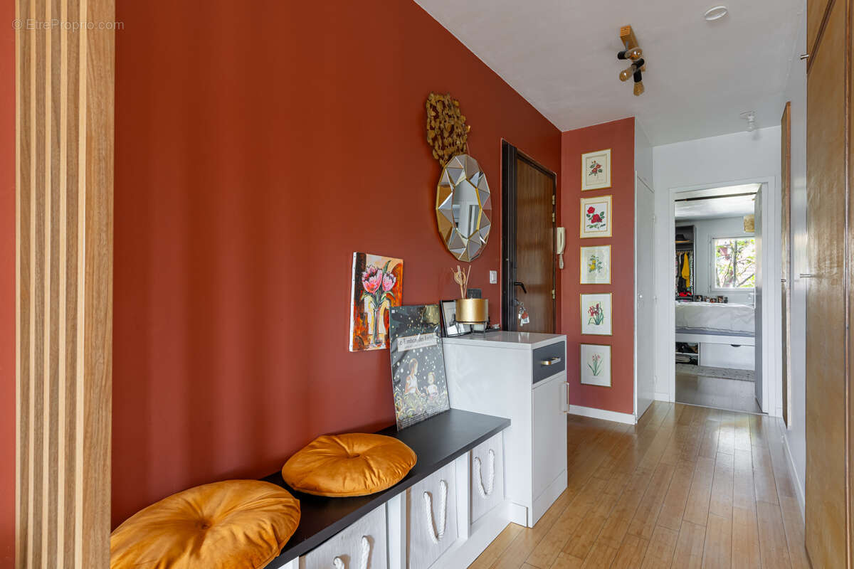 Appartement à POISY