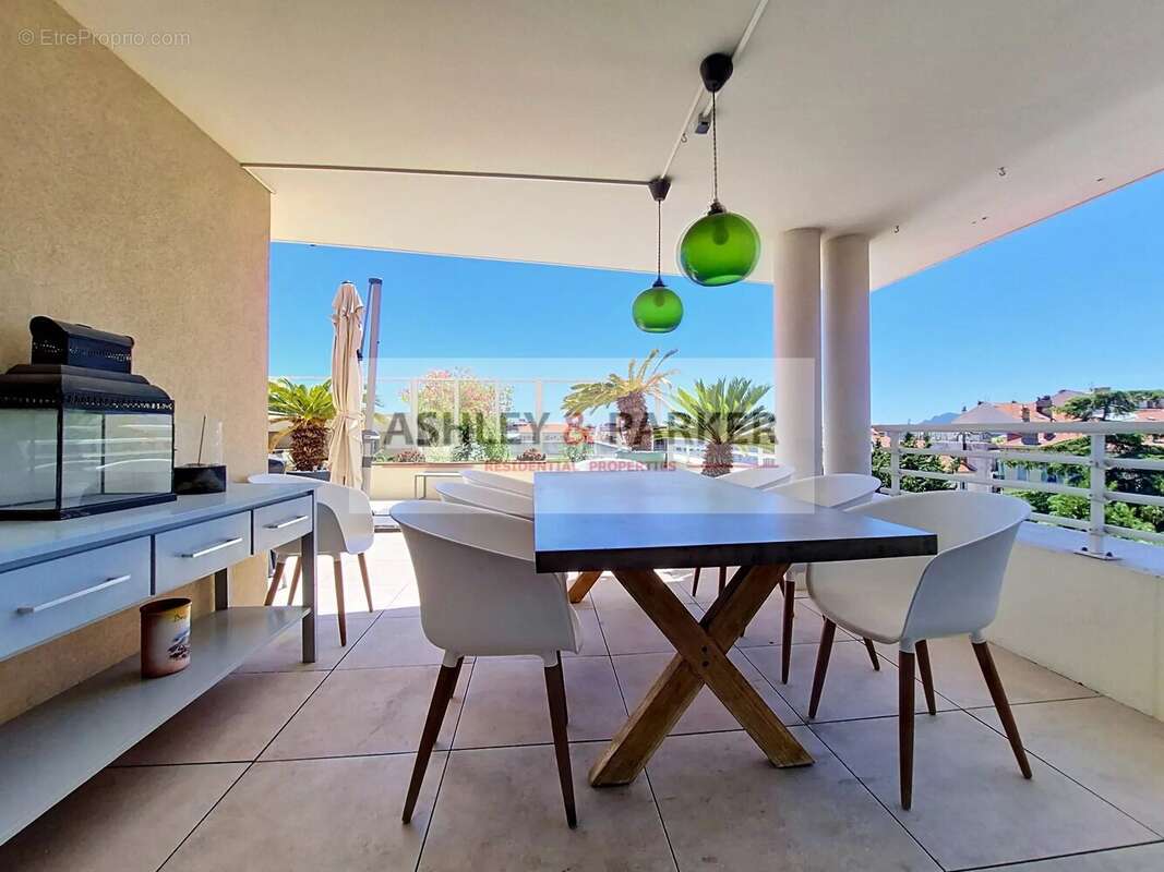 Appartement à CANNES