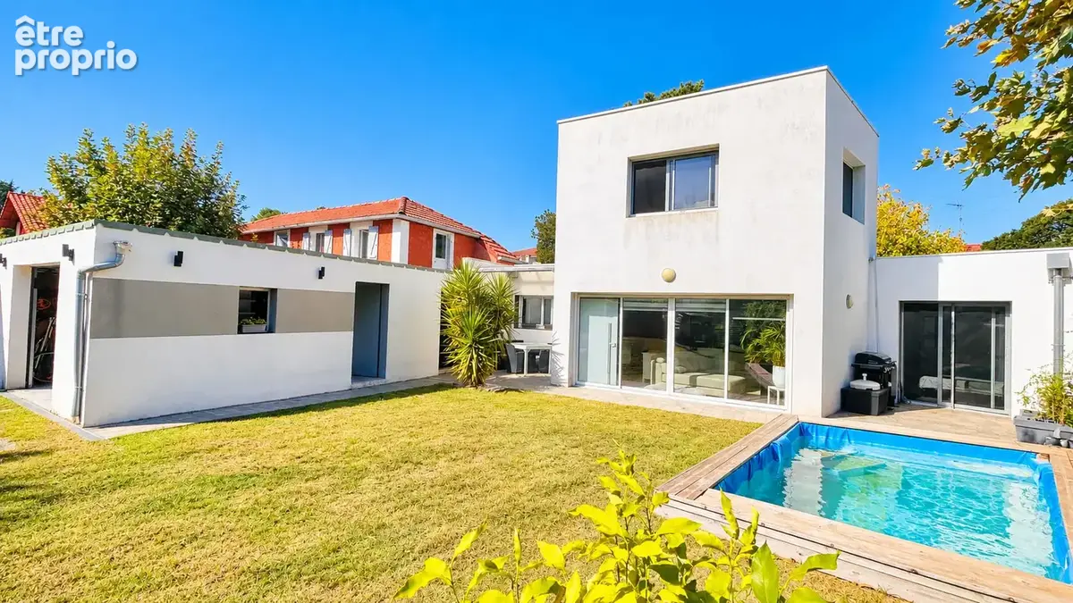 Photo 1 - Maison à ANGLET