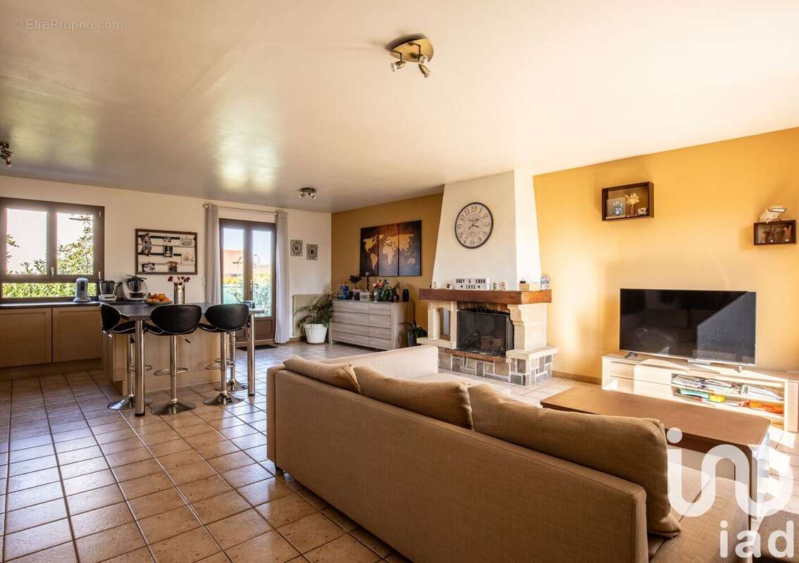 Photo 4 - Maison à SAINT-JEAN-DE-LA-RUELLE