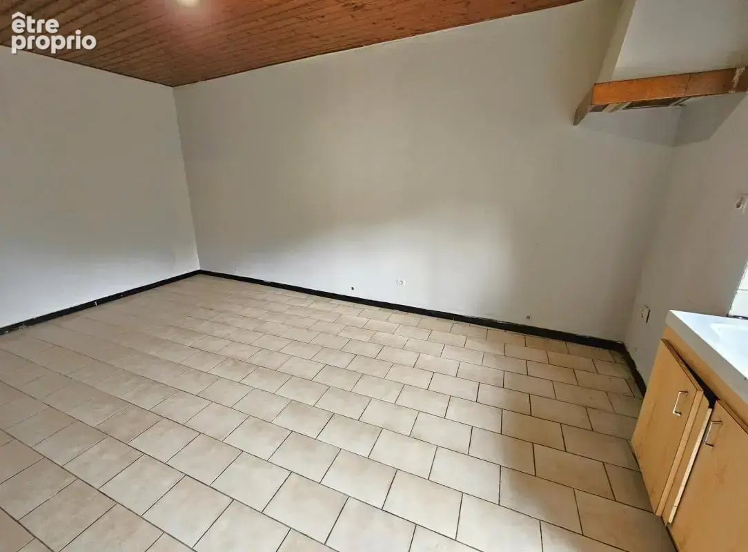 BAISSE DE PRIX Maison de bourg 2 chambres VARADES - photo 3