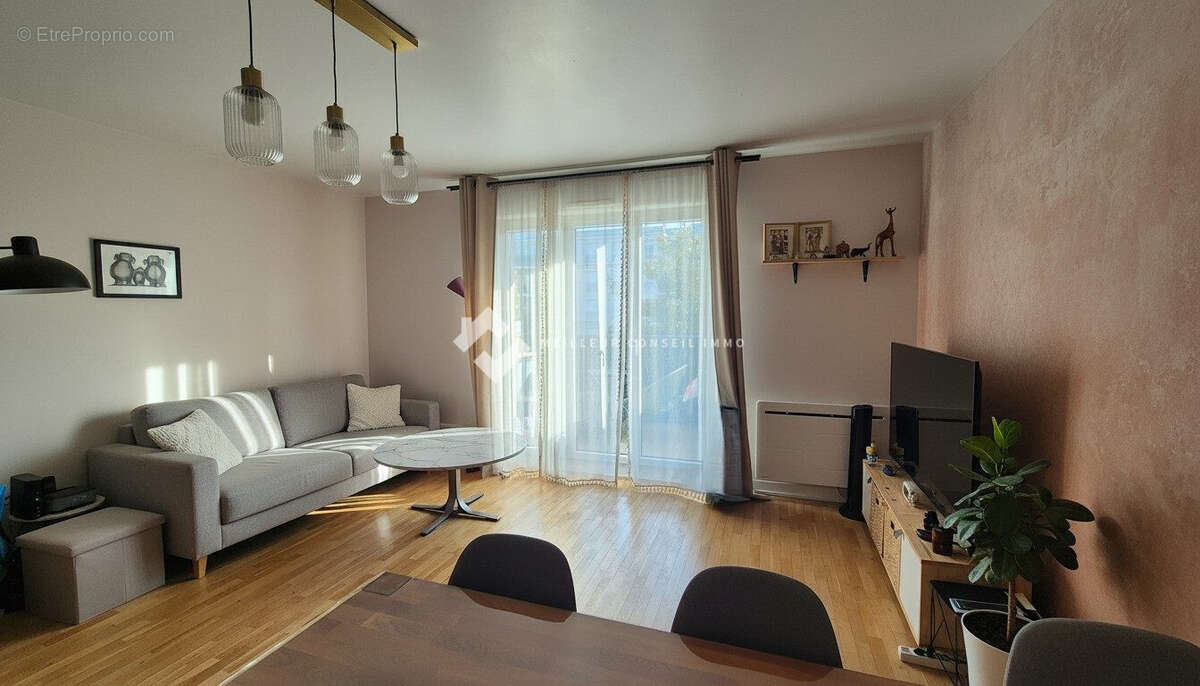 Appartement 77 m² à Montevrain  - photo 3