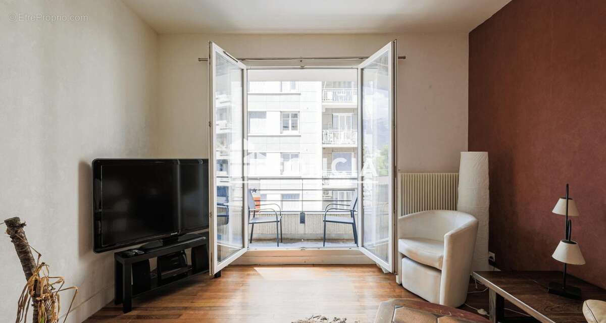 Grenoble mutualiste appartement t4 avec cachet - dpe classe c - photo 7