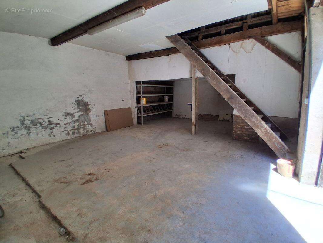 Projet T3 À Vendre Permis purgé surface brute 138 m² - photo 6