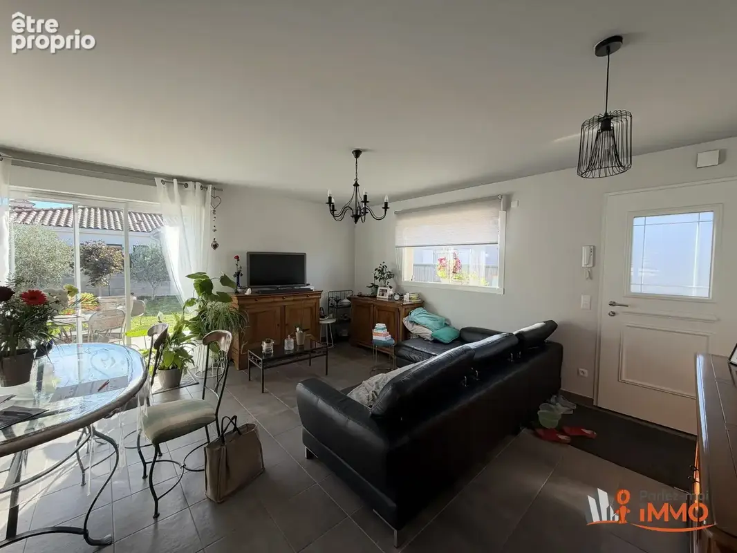 Maison 5 pièces 90 m² à vendre à Chambeon (42110) - photo 4