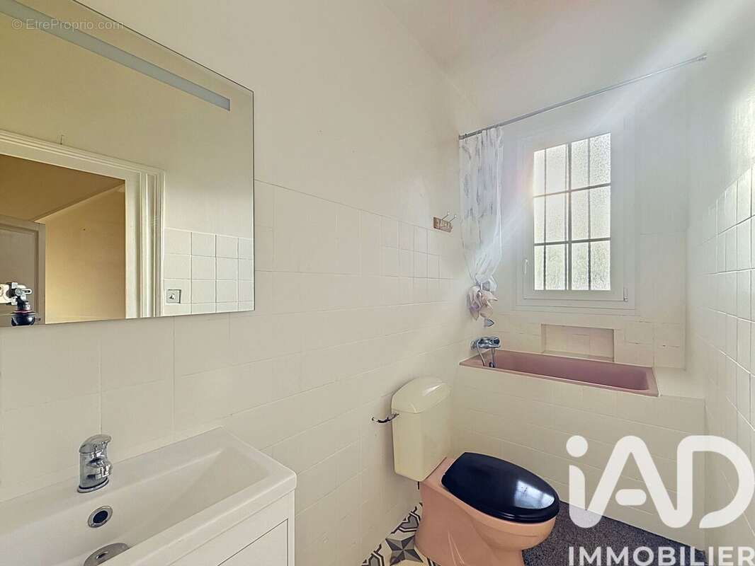 Maison 69 m² à Vaumas  - photo 7