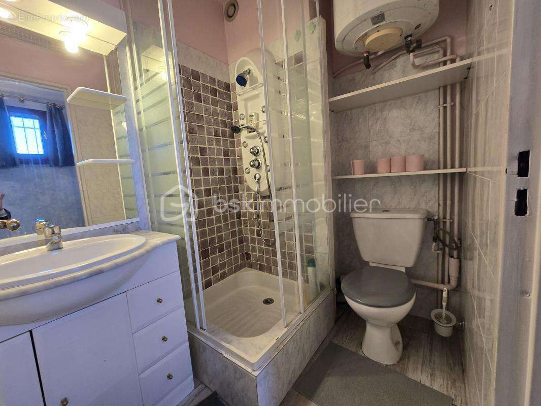 Appartement à SAUSSET-LES-PINS