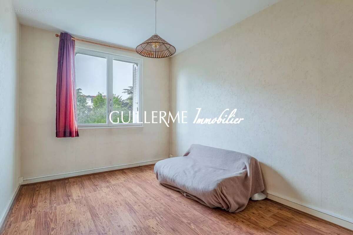 Appartement à CHAMPAGNE-AU-MONT-D'OR