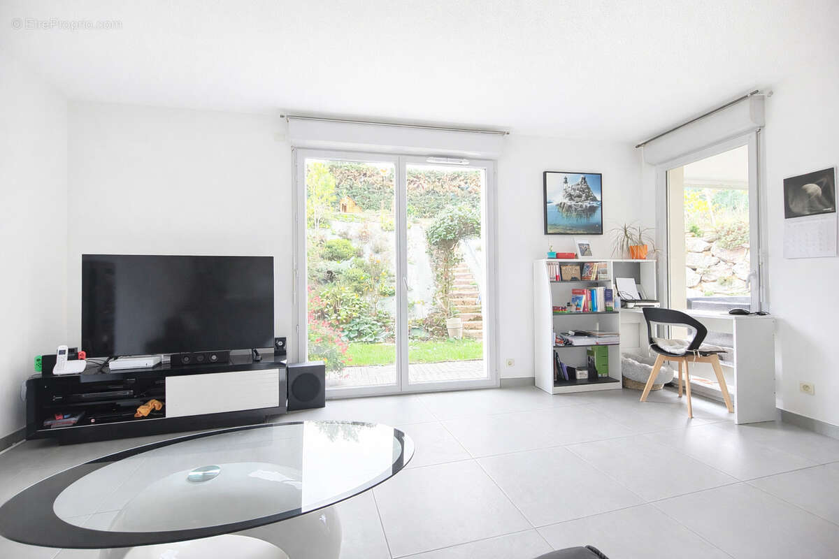Appartement à FLOURENS