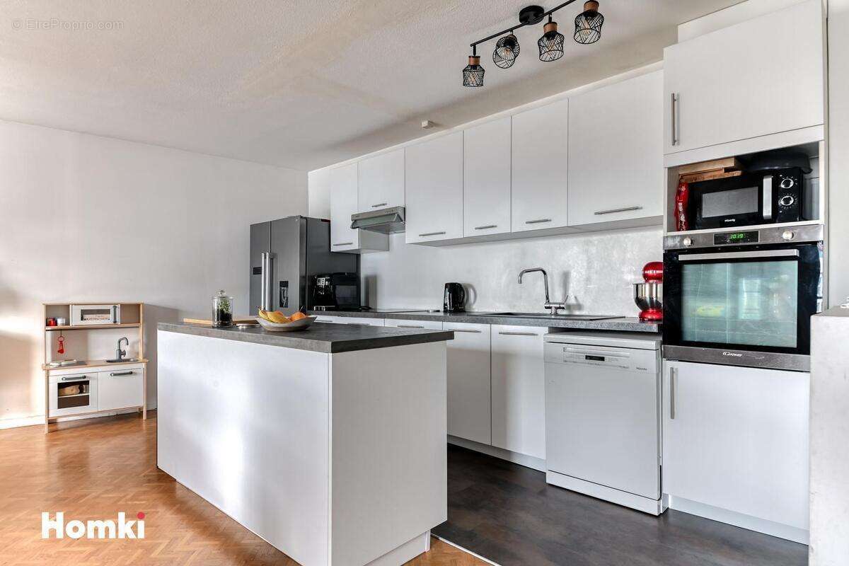 Appartement à LYON-7E