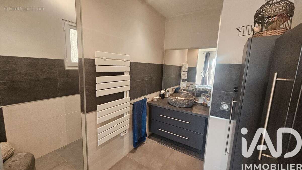 Photo 9 - Maison à LE LUC