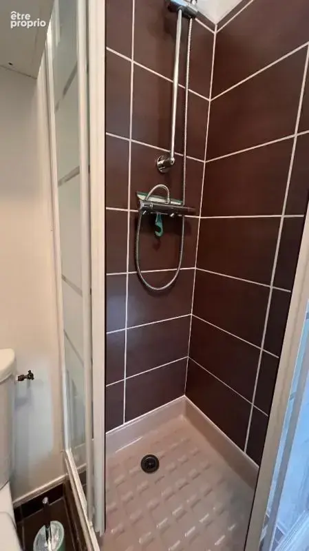 LE CROISIC - Appartement T2 de 21 m², entièrement rénové avec soin, vendu meublé et parfaitement équipé - photo 5