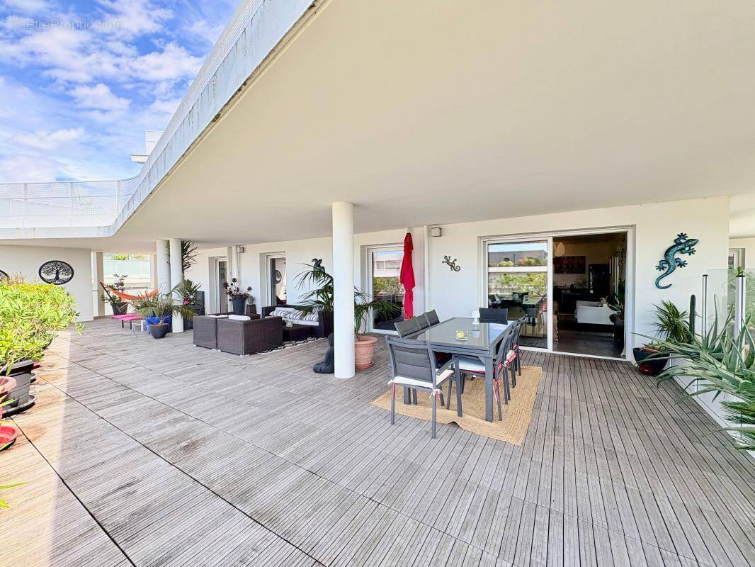 Appartement à LA ROCHELLE